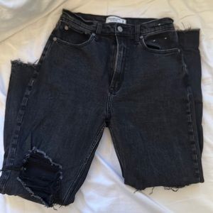 ABERCROMBIE ANKLE STRAIGHT JEAN
